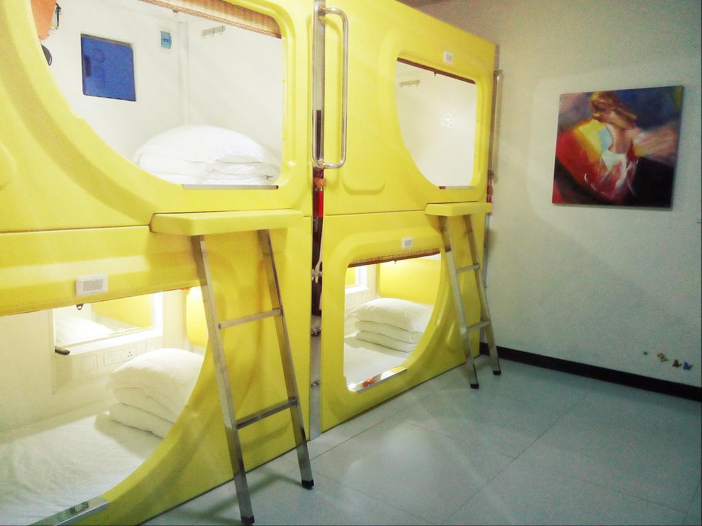 The Capsule Of My House In Luoyang Hostel ลั่วหยาง ภายนอก รูปภาพ