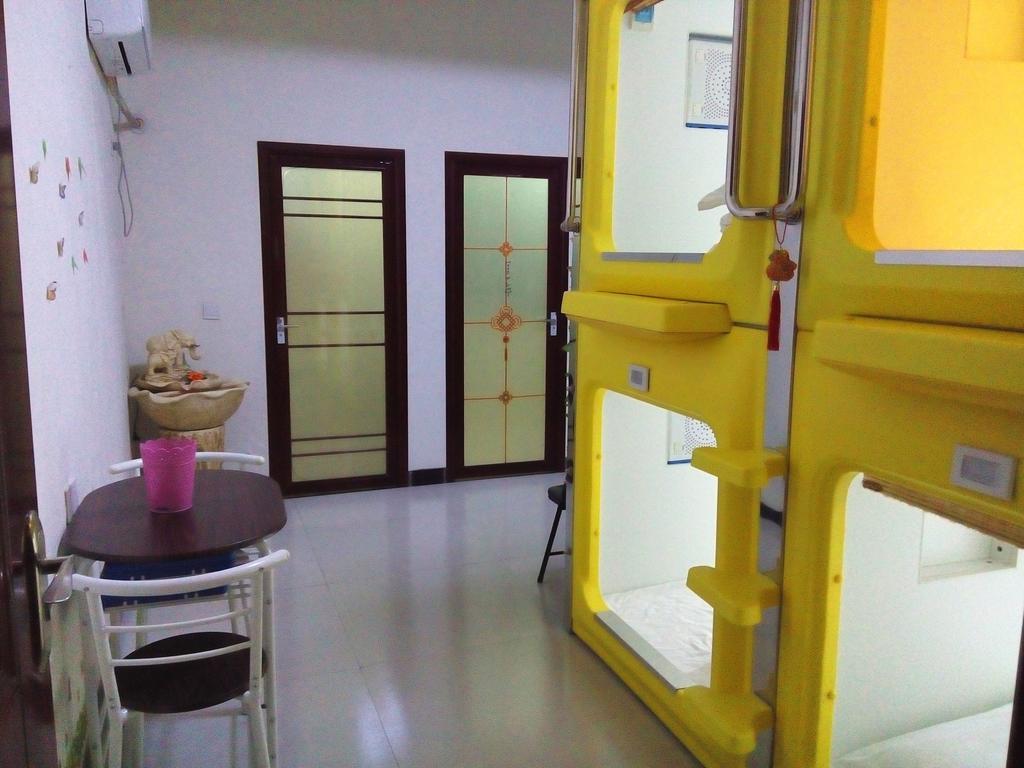 The Capsule Of My House In Luoyang Hostel ลั่วหยาง ภายนอก รูปภาพ